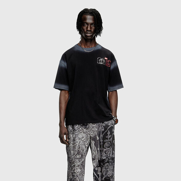 T-shirt with Sword Print