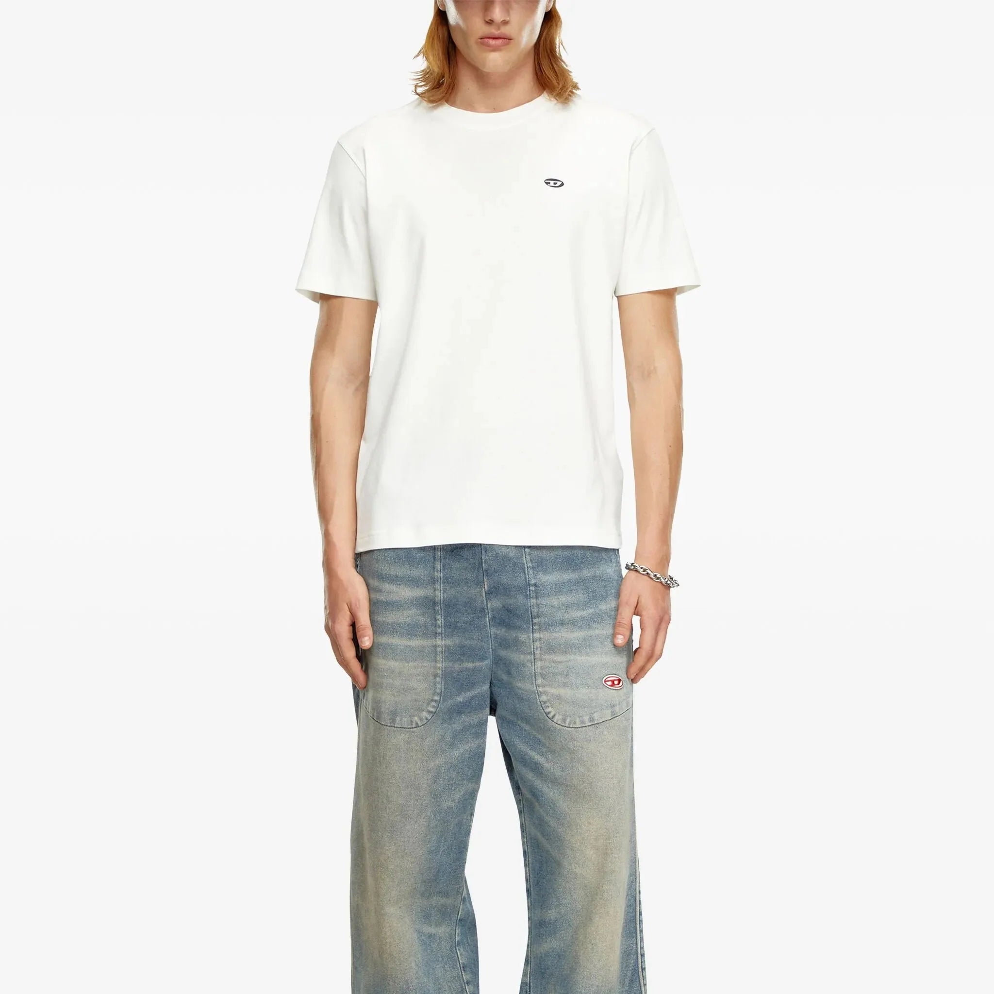 T-Adjust-Doval-PJ T-shirt