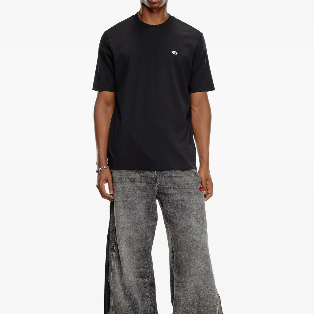 T-Adjust-Doval-PJ T-shirt